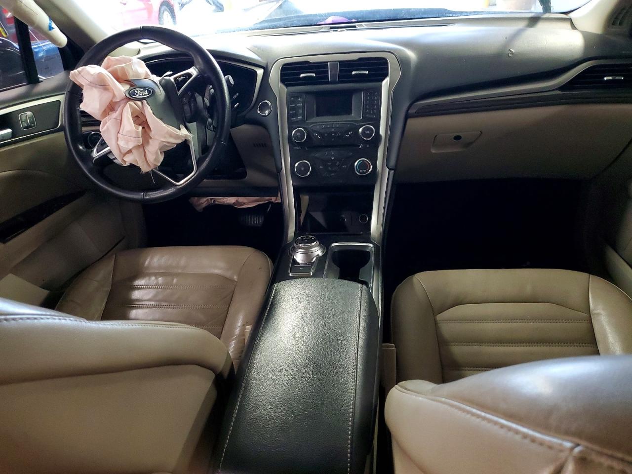 2017 FORD FUSION SE photo 8