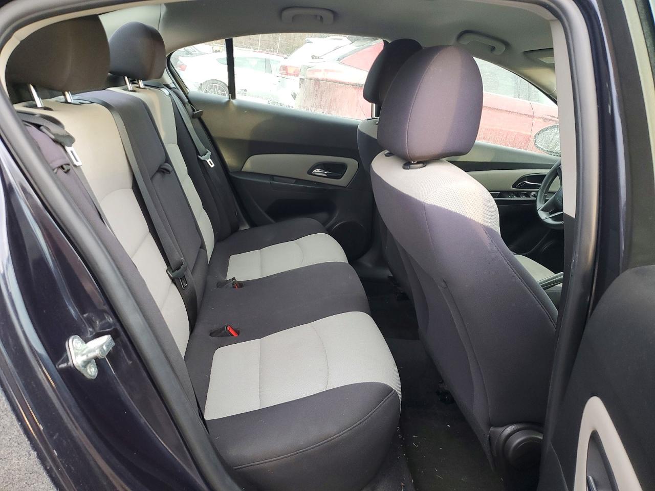 2014 CHEVROLET CRUZE LS photo 10