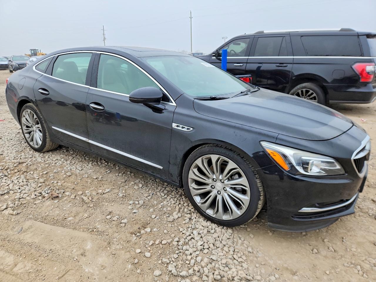 2017 BUICK LACROSSE PREMIUM photo 4