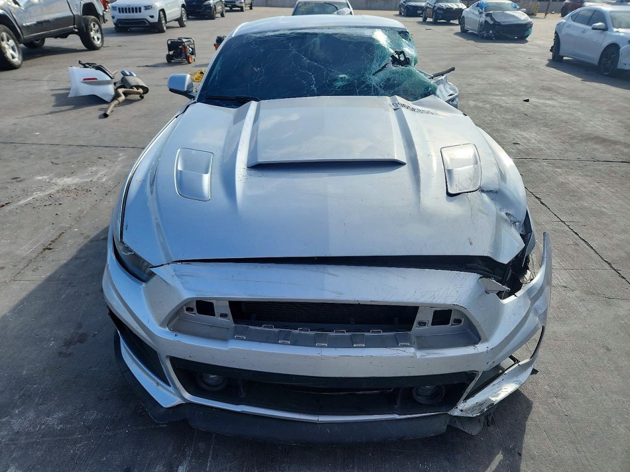 2015 FORD MUSTANG photo 13