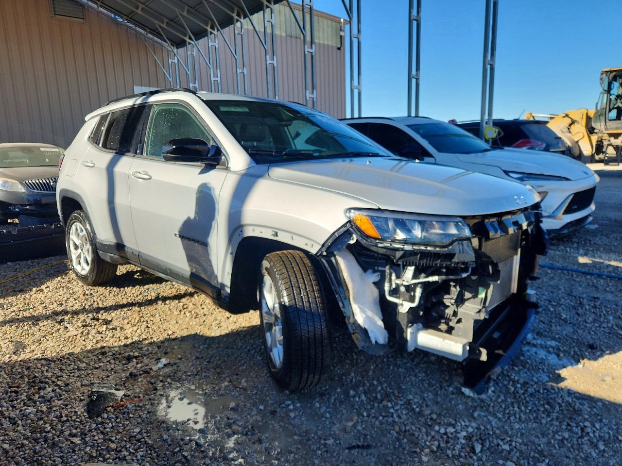 2025 JEEP COMPASS LATITUDE photo 4