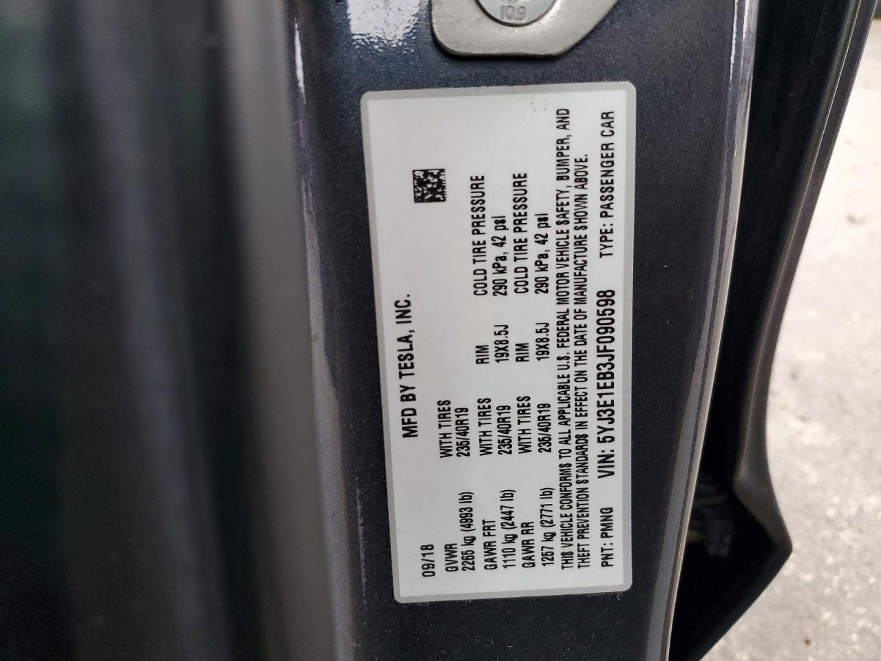 2018 TESLA MODEL 3 photo 12