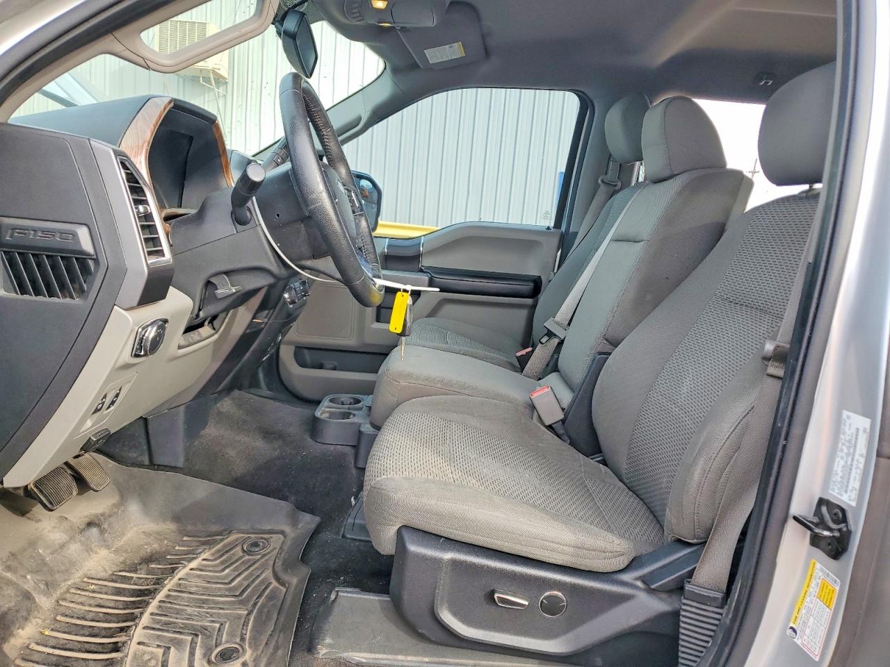 2015 FORD F150 SUPERCREW photo 7