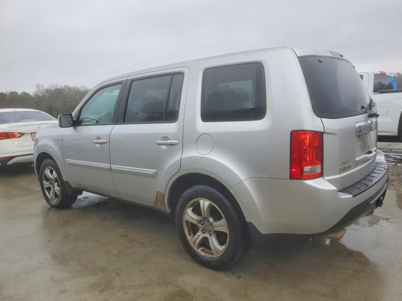 2013 HONDA PILOT EXL photo 2