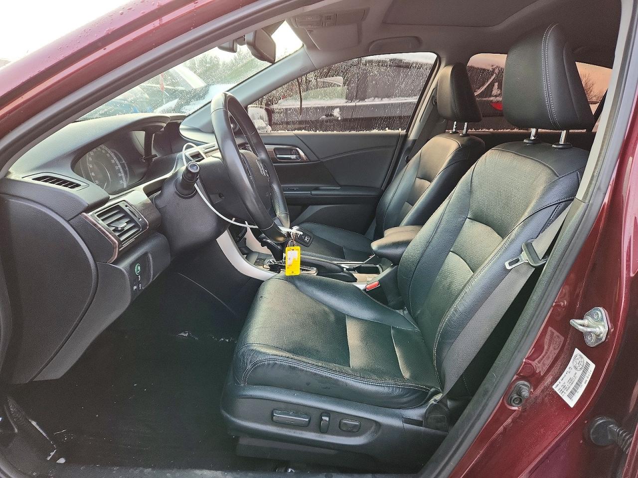 2017 HONDA ACCORD EX photo 7