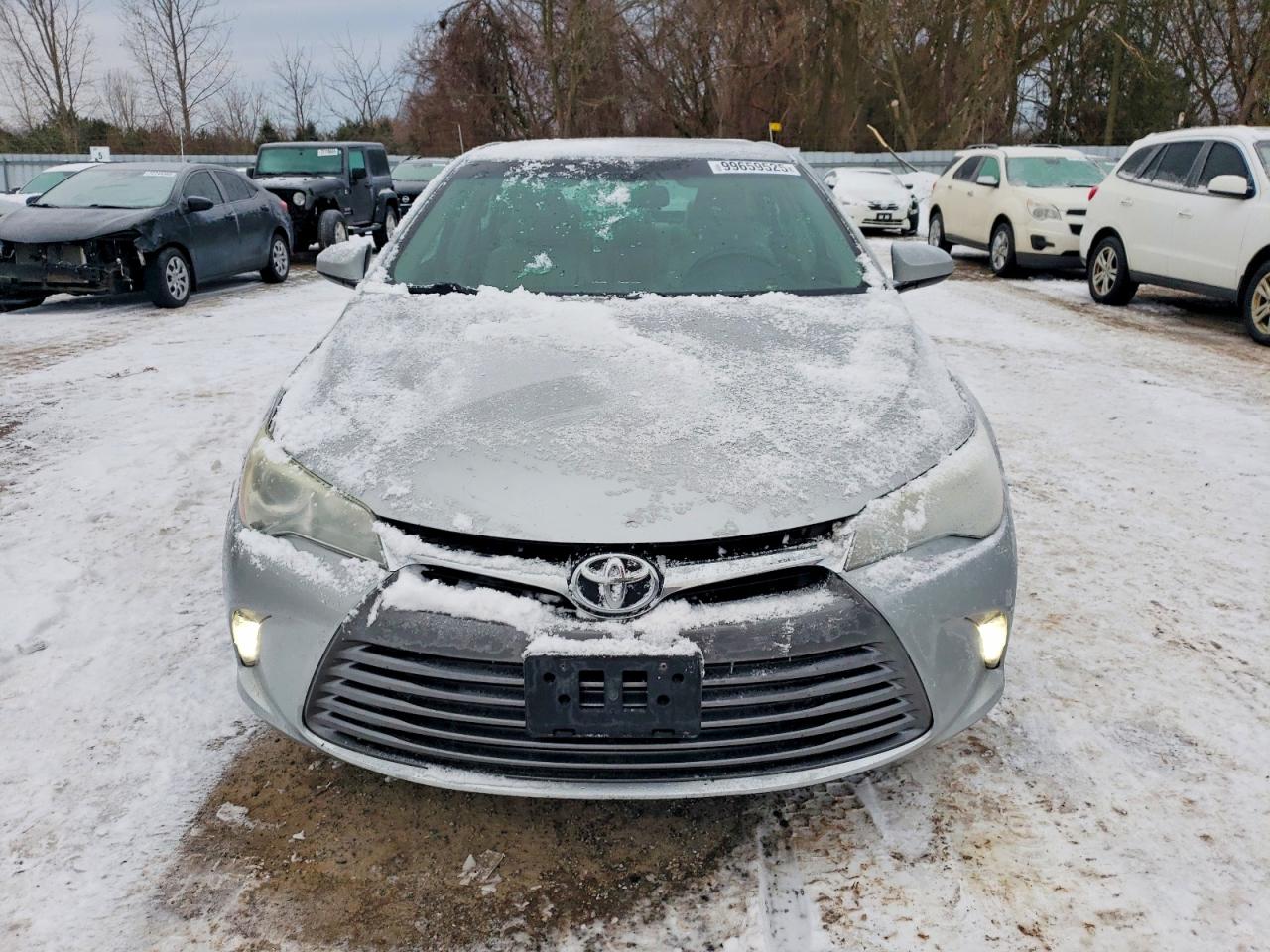 2016 TOYOTA CAMRY LE photo 5