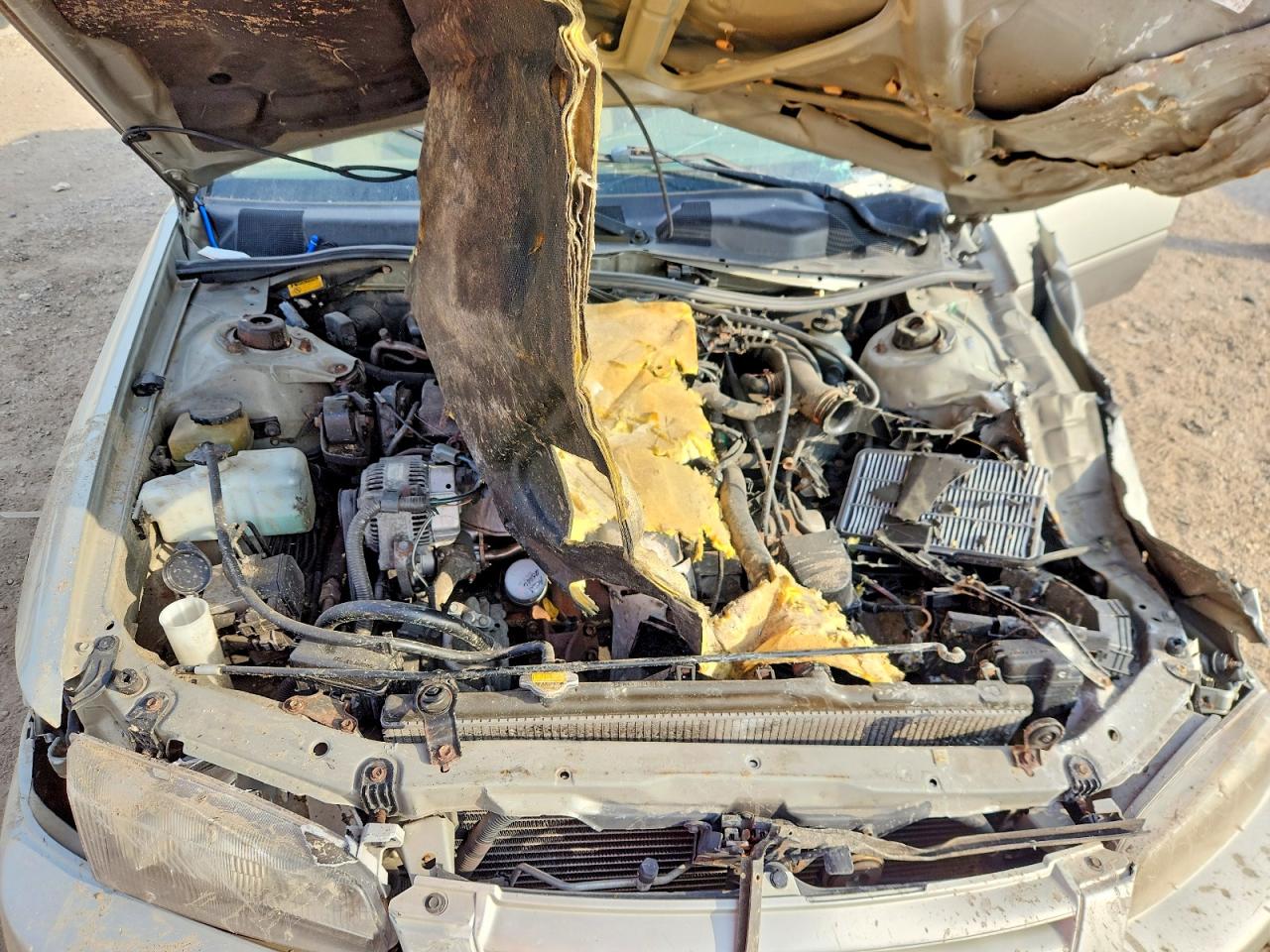 1999 TOYOTA CAMRY LE photo 11