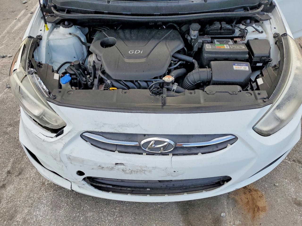 2016 HYUNDAI ACCENT SE photo 31