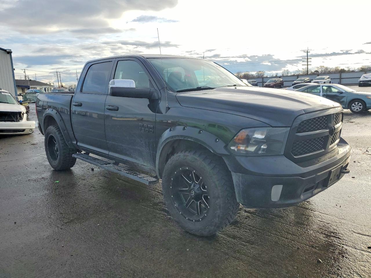 2018 RAM 1500 SLT photo 4