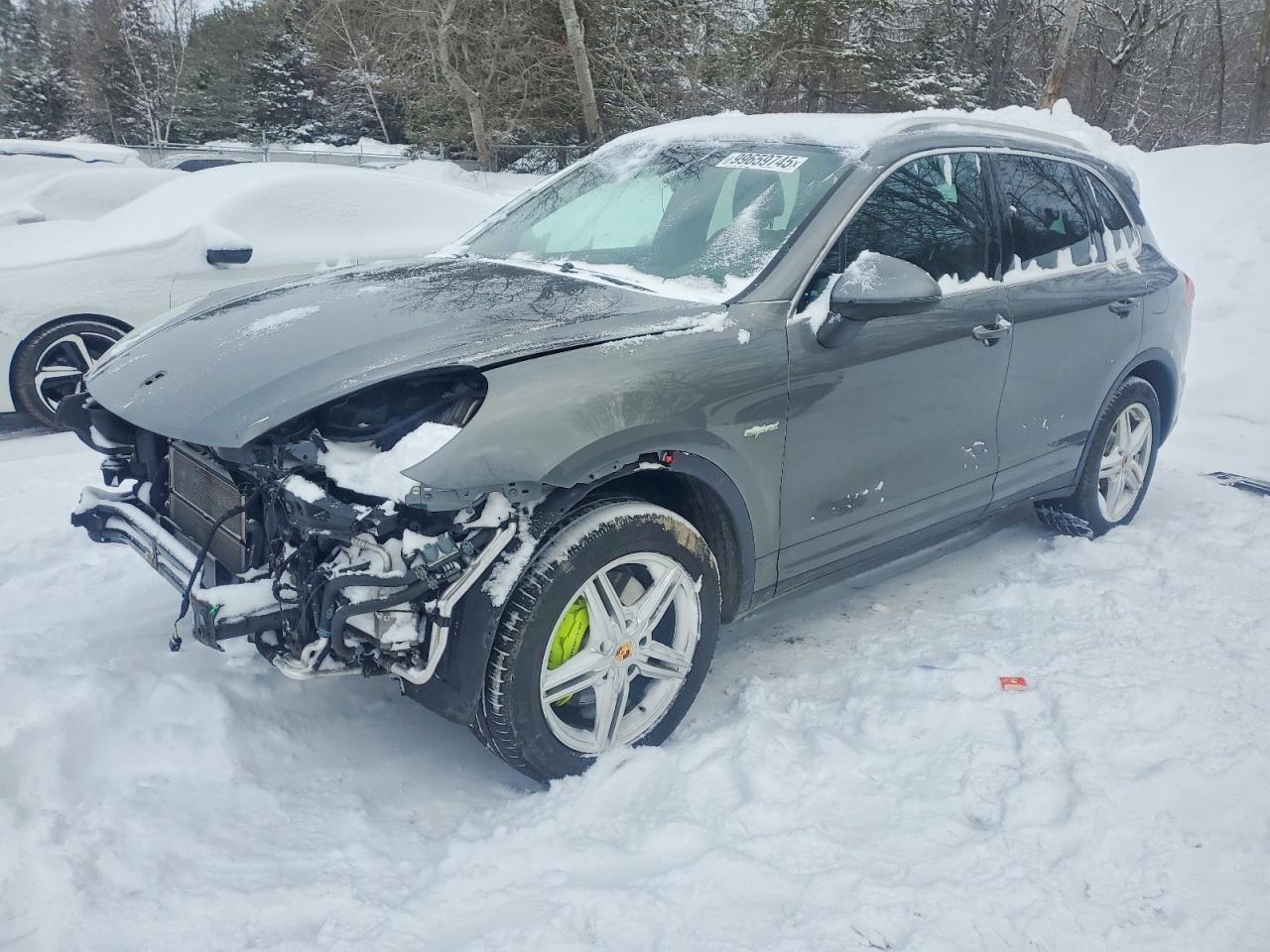 2017 PORSCHE CAYENNE