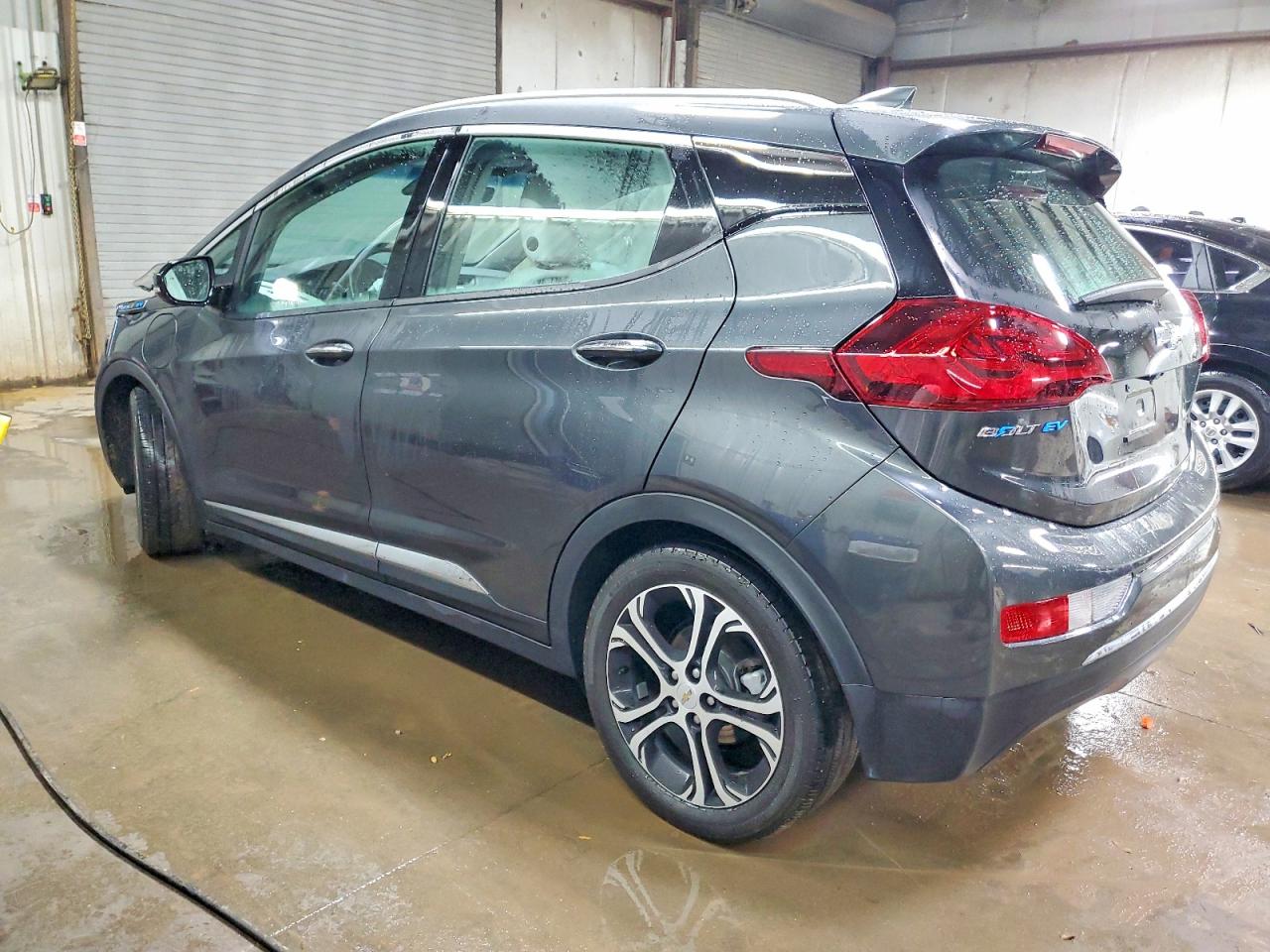 2020 CHEVROLET BOLT EV PREMIER photo 2