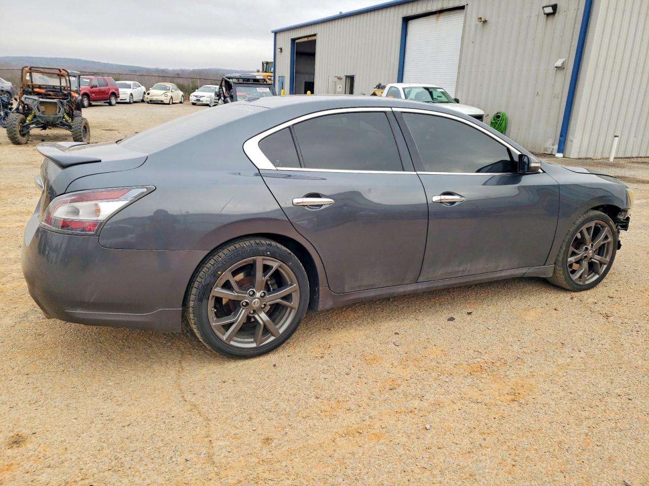 2013 NISSAN MAXIMA S photo 3