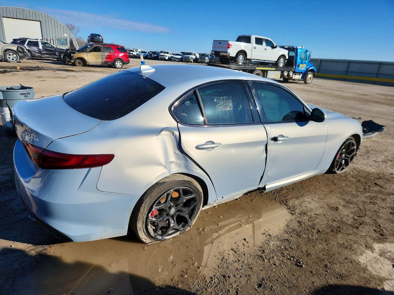 2020 ALFA ROMEO GIULIA photo 3