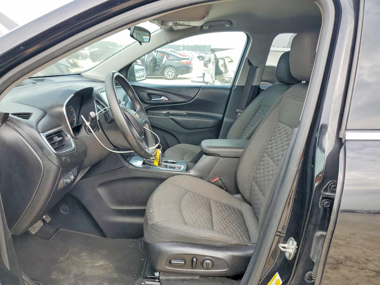 2018 CHEVROLET EQUINOX LT photo 7