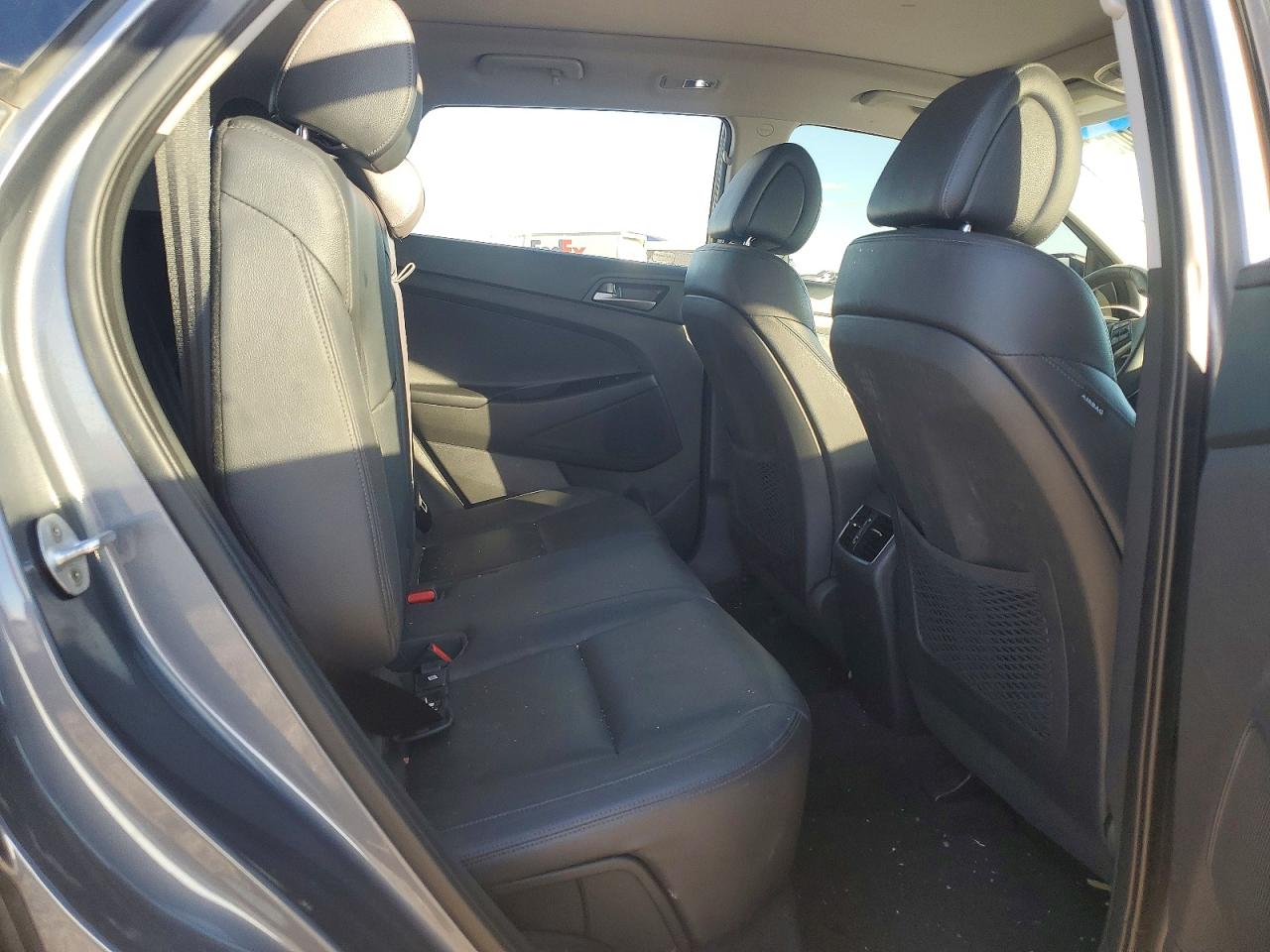 2016 HYUNDAI TUCSON LIMITED photo 11