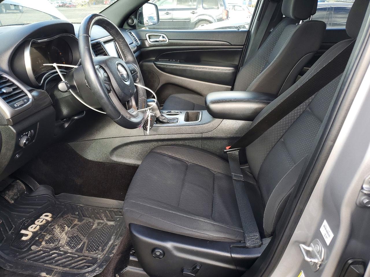 2018 JEEP GRAND CHEROKEE LAREDO photo 7