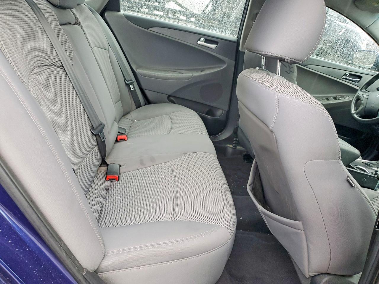 2011 HYUNDAI SONATA GLS photo 19