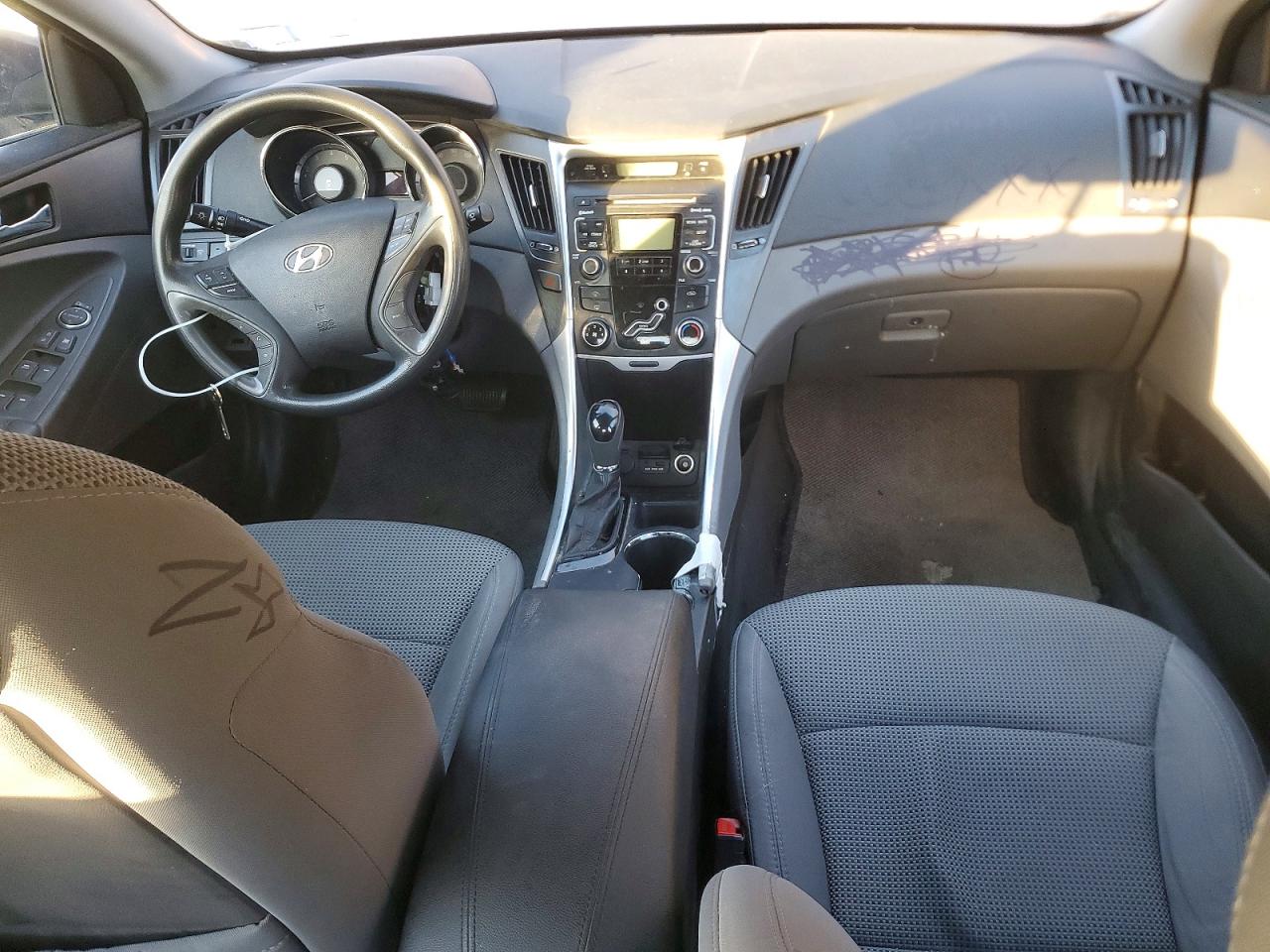 2011 HYUNDAI SONATA GLS photo 15
