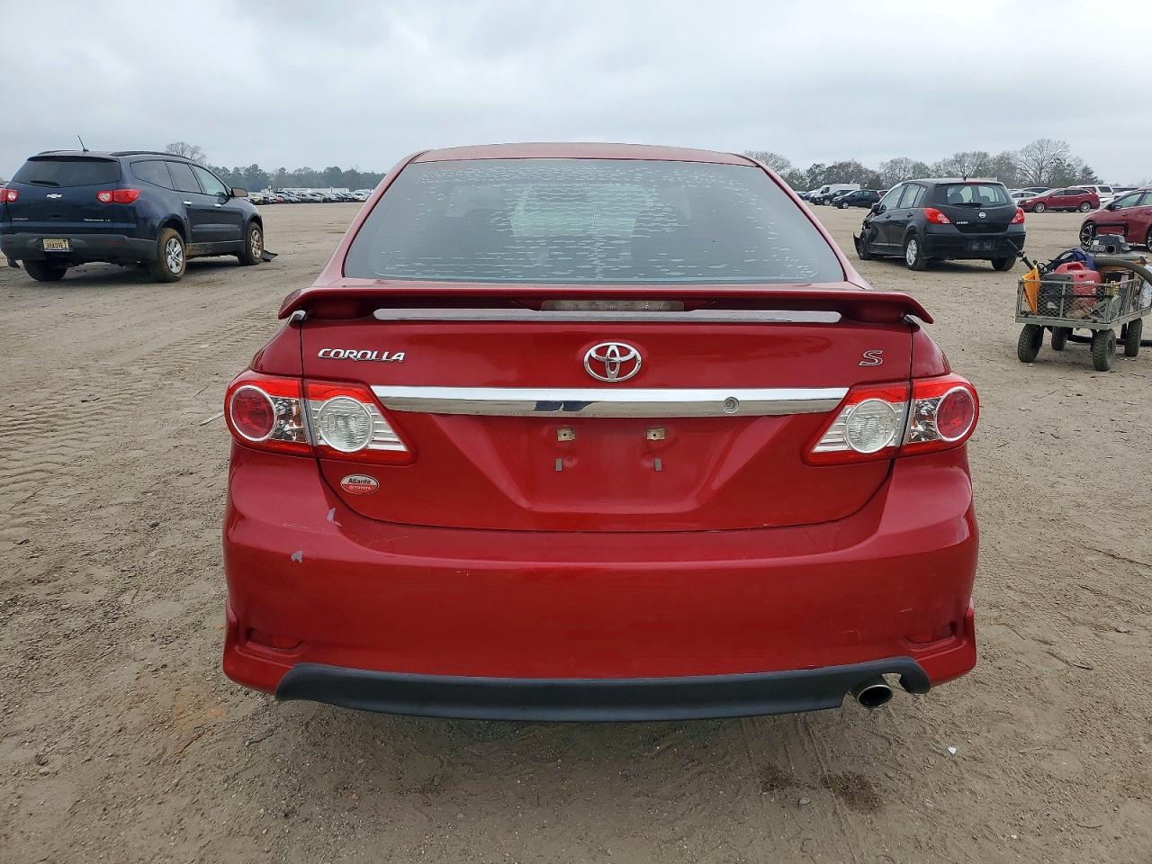 2013 TOYOTA COROLLA BASE photo 6
