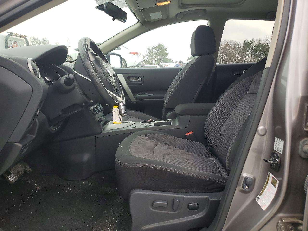 2013 NISSAN ROGUE S photo 7