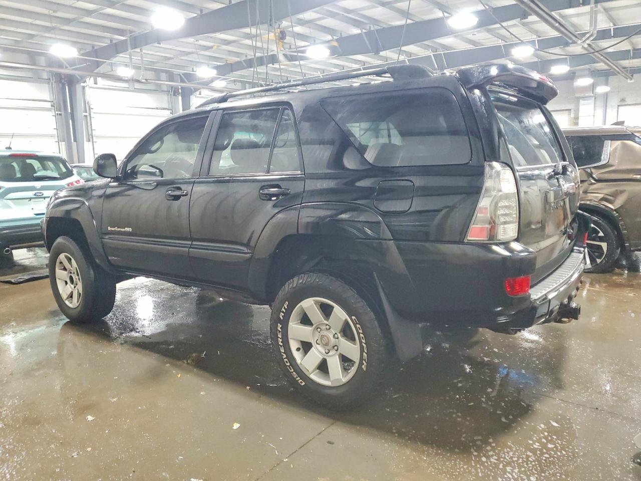 2003 TOYOTA 4RUNNER SR5 photo 2