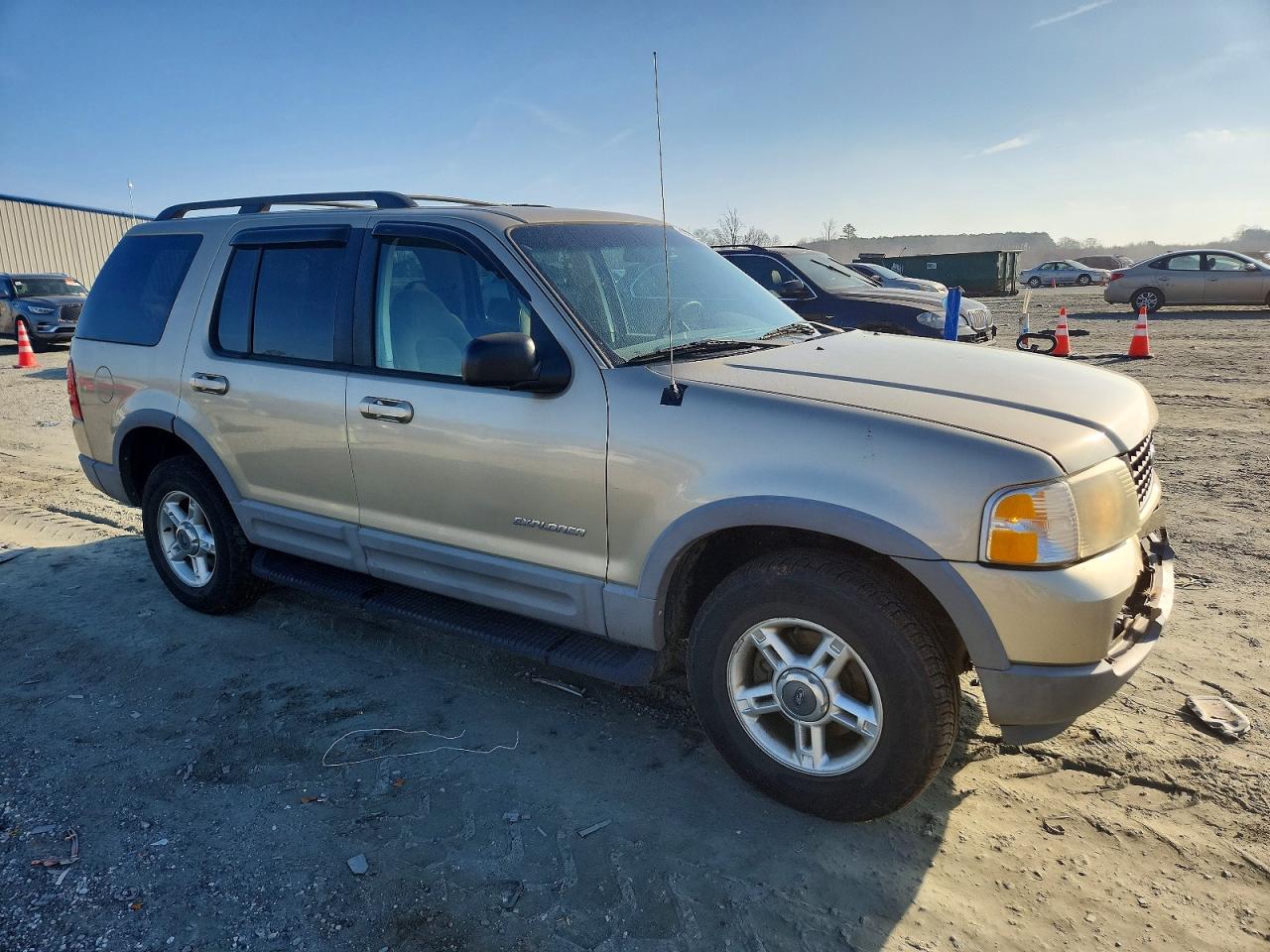2002 FORD EXPLORER XLT photo 4