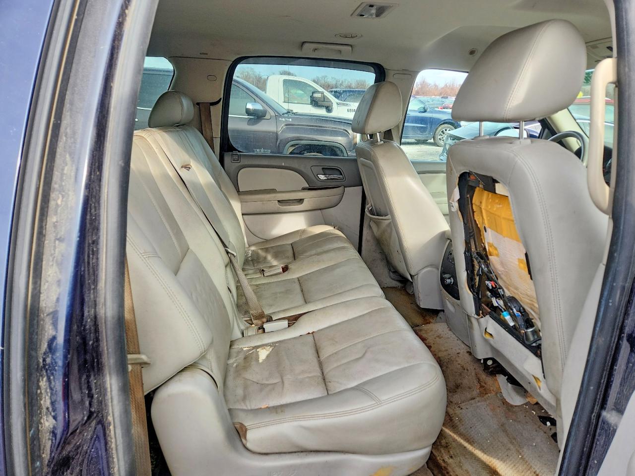 2009 CHEVROLET SUBURBAN K1500 LT photo 31