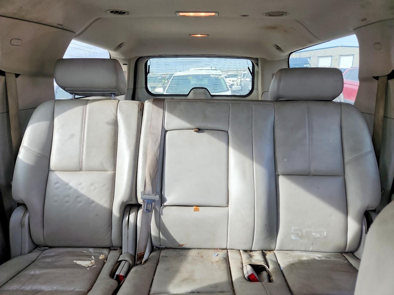 2009 CHEVROLET SUBURBAN K1500 LT photo 28