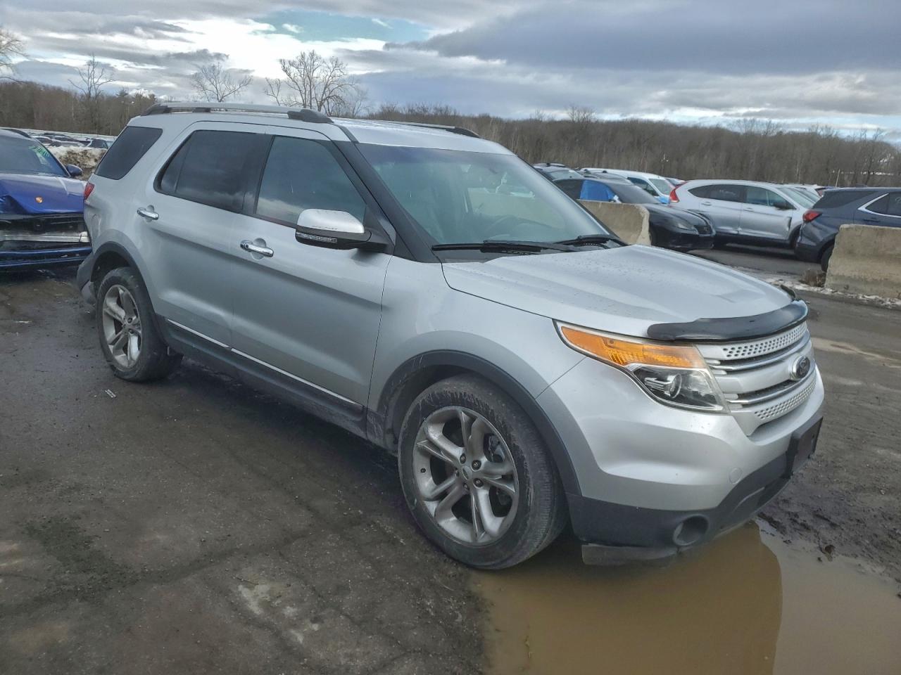 2015 FORD EXPLORER LIMITED photo 4