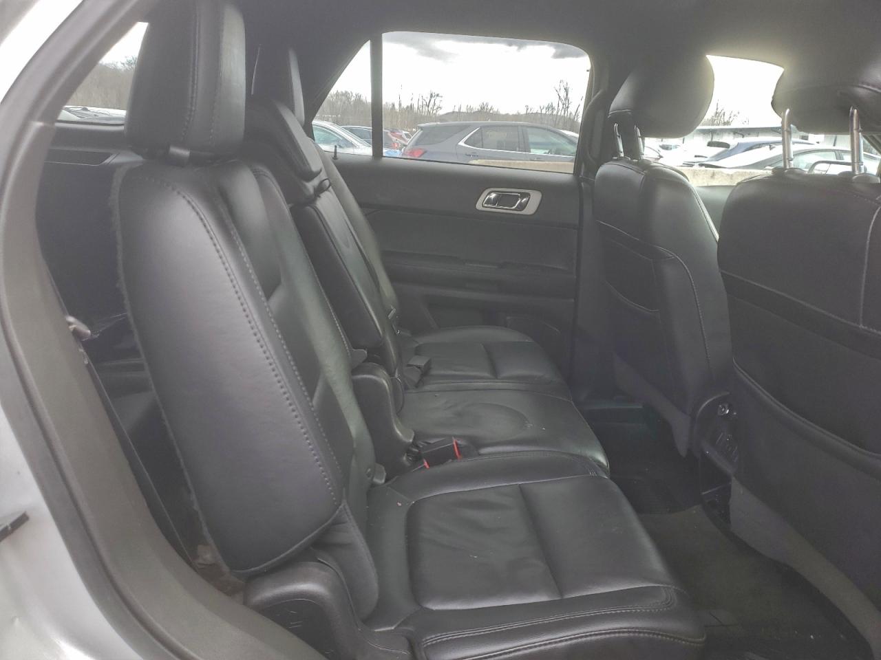 2015 FORD EXPLORER LIMITED photo 11
