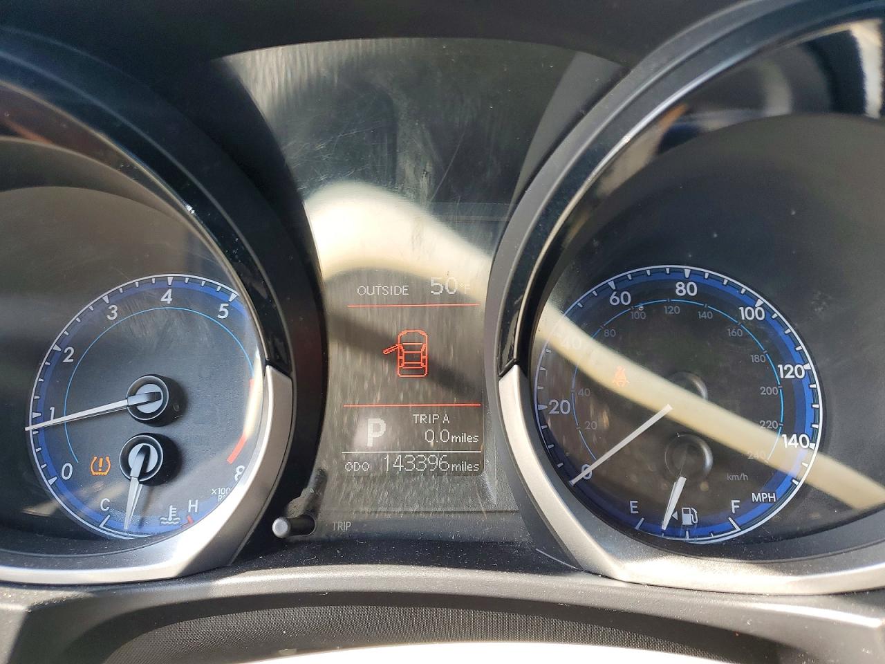 2016 TOYOTA COROLLA L photo 9