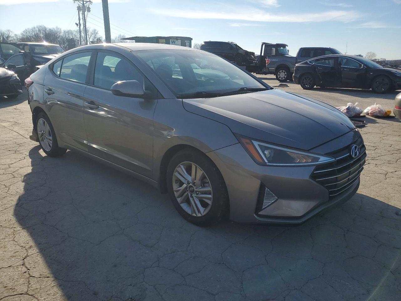 2020 HYUNDAI ELANTRA SEL photo 4