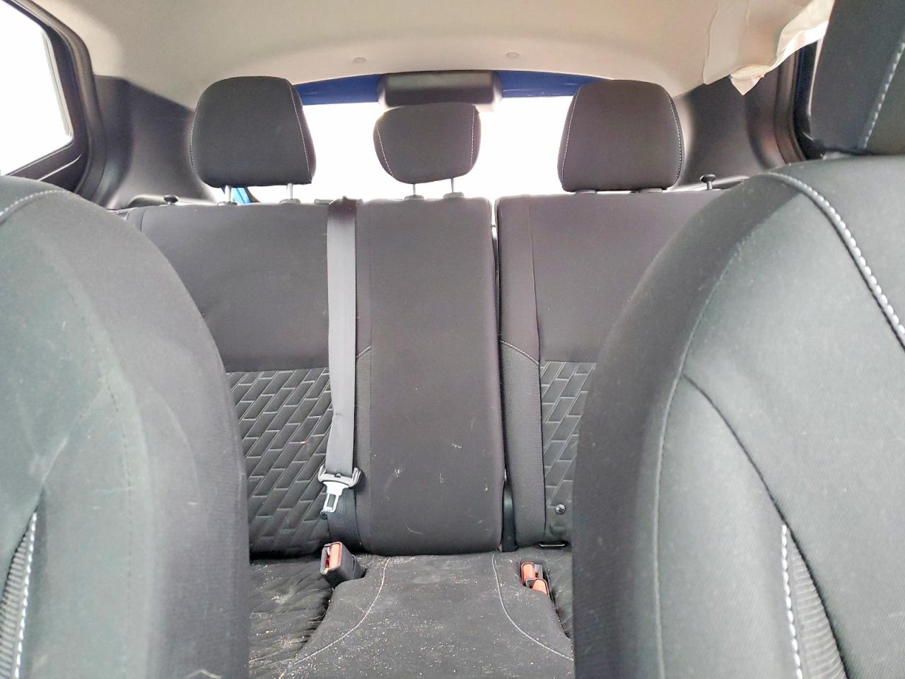 2021 NISSAN KICKS S photo 10