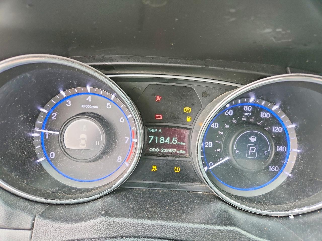 2014 HYUNDAI SONATA GLS photo 25