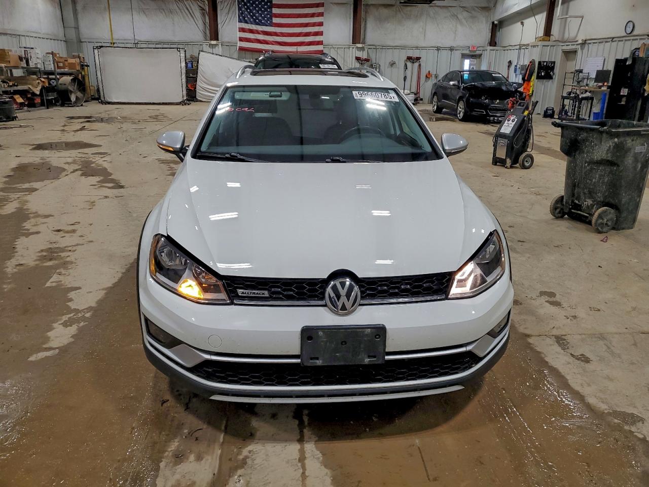 2017 VOLKSWAGEN GOLF ALLTRACK S photo 5