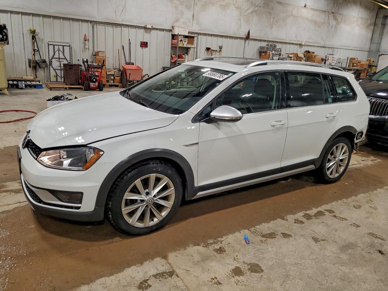2017 VOLKSWAGEN GOLF ALLTRACK