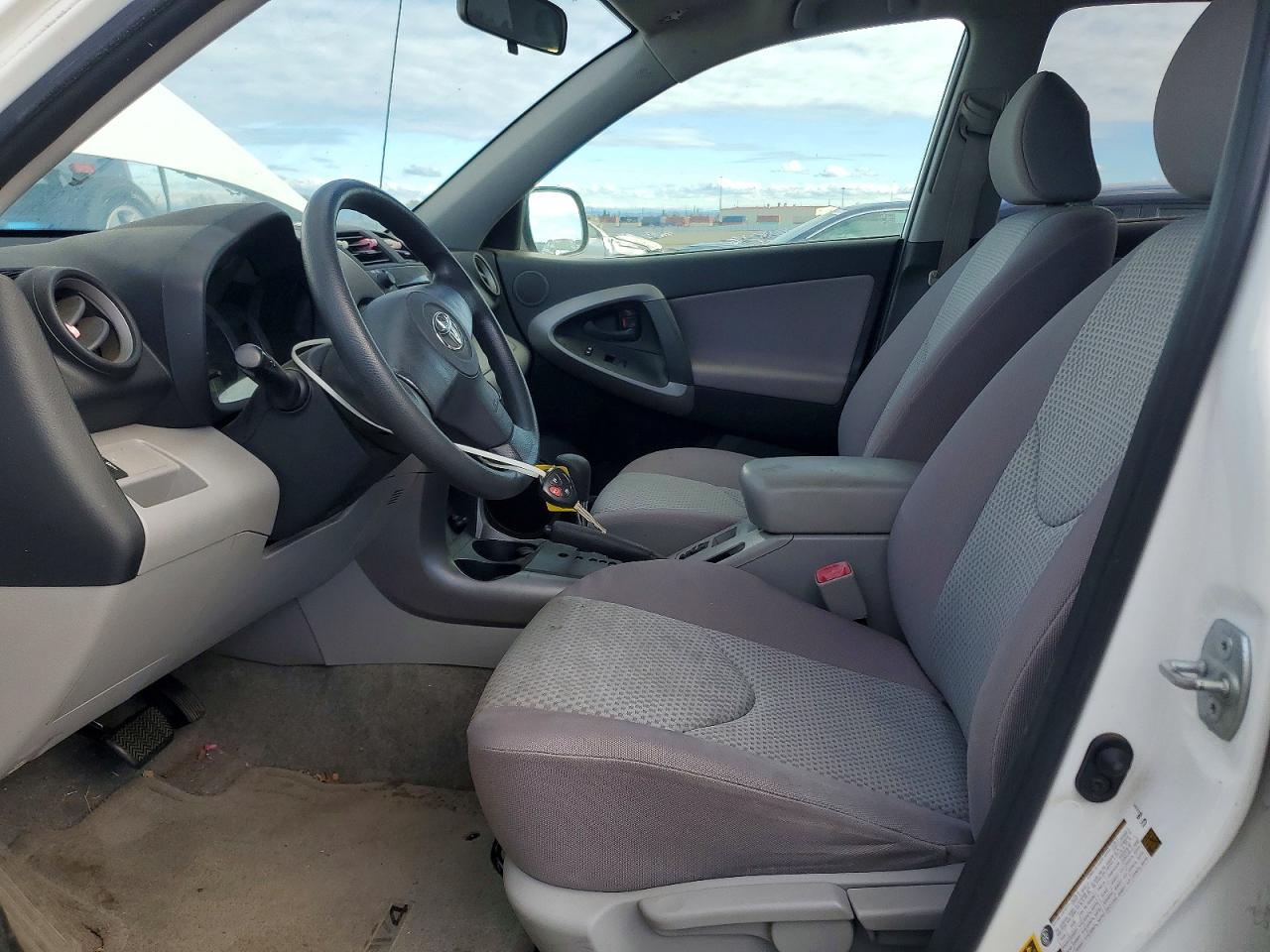 2008 TOYOTA RAV4 photo 7