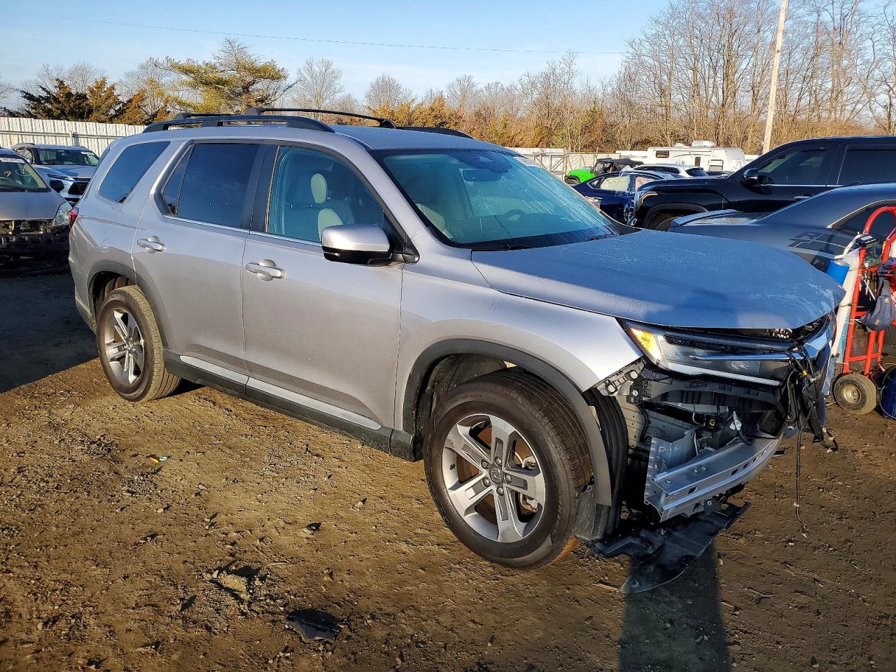 2025 HONDA PILOT EXL photo 4