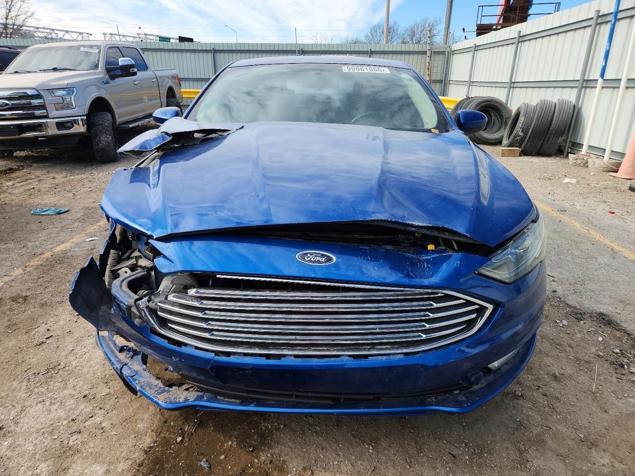 2017 FORD FUSION SE photo 13