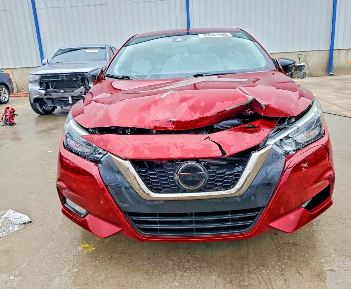 2021 NISSAN VERSA SR photo 5