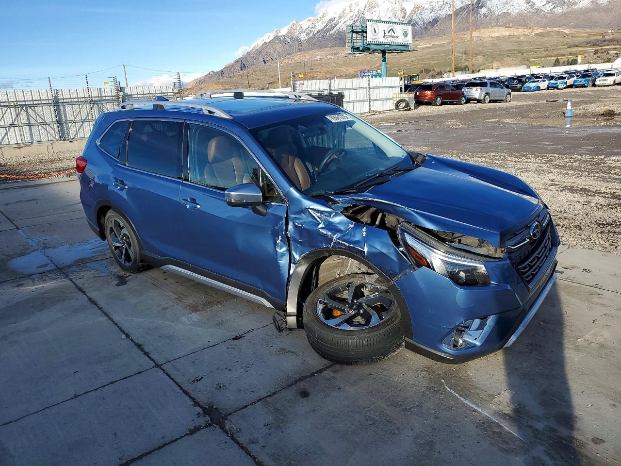 2022 SUBARU FORESTER TOURING photo 10