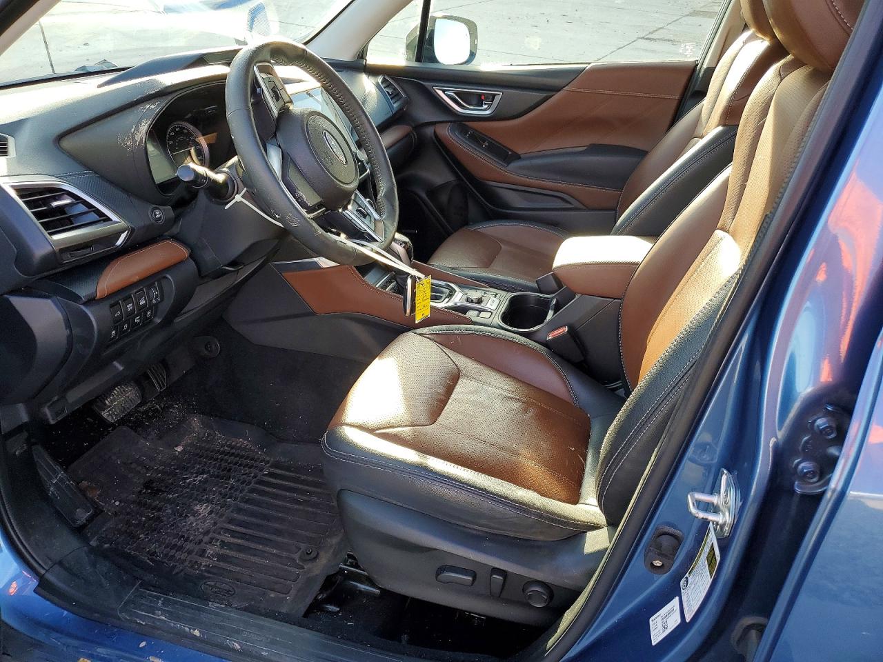 2022 SUBARU FORESTER TOURING photo 19