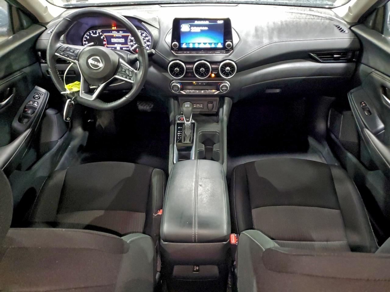 2025 NISSAN SENTRA SV photo 8