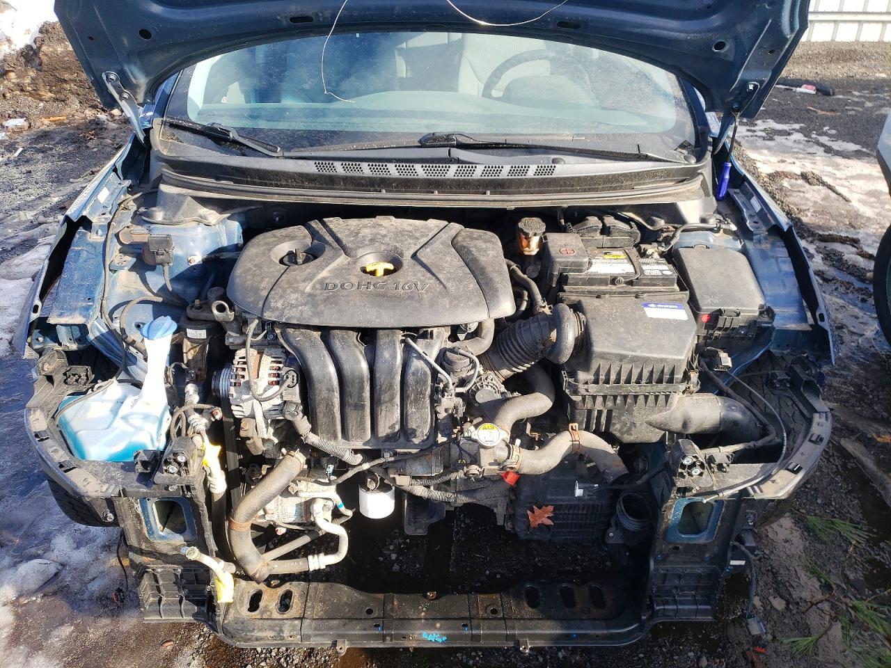 2016 HYUNDAI ELANTRA SE photo 11