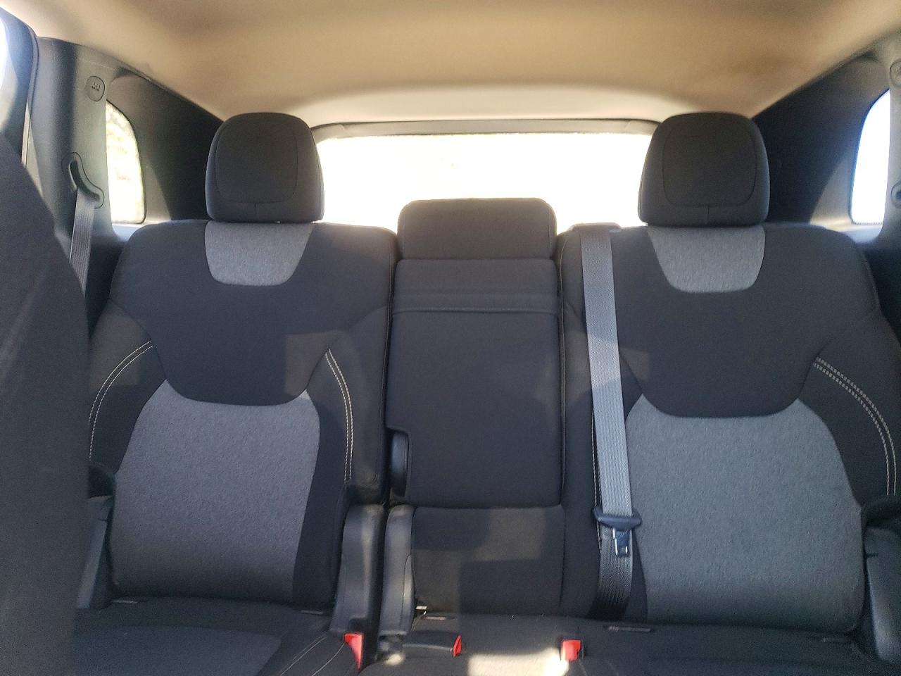 2014 JEEP CHEROKEE LATITUDE photo 10