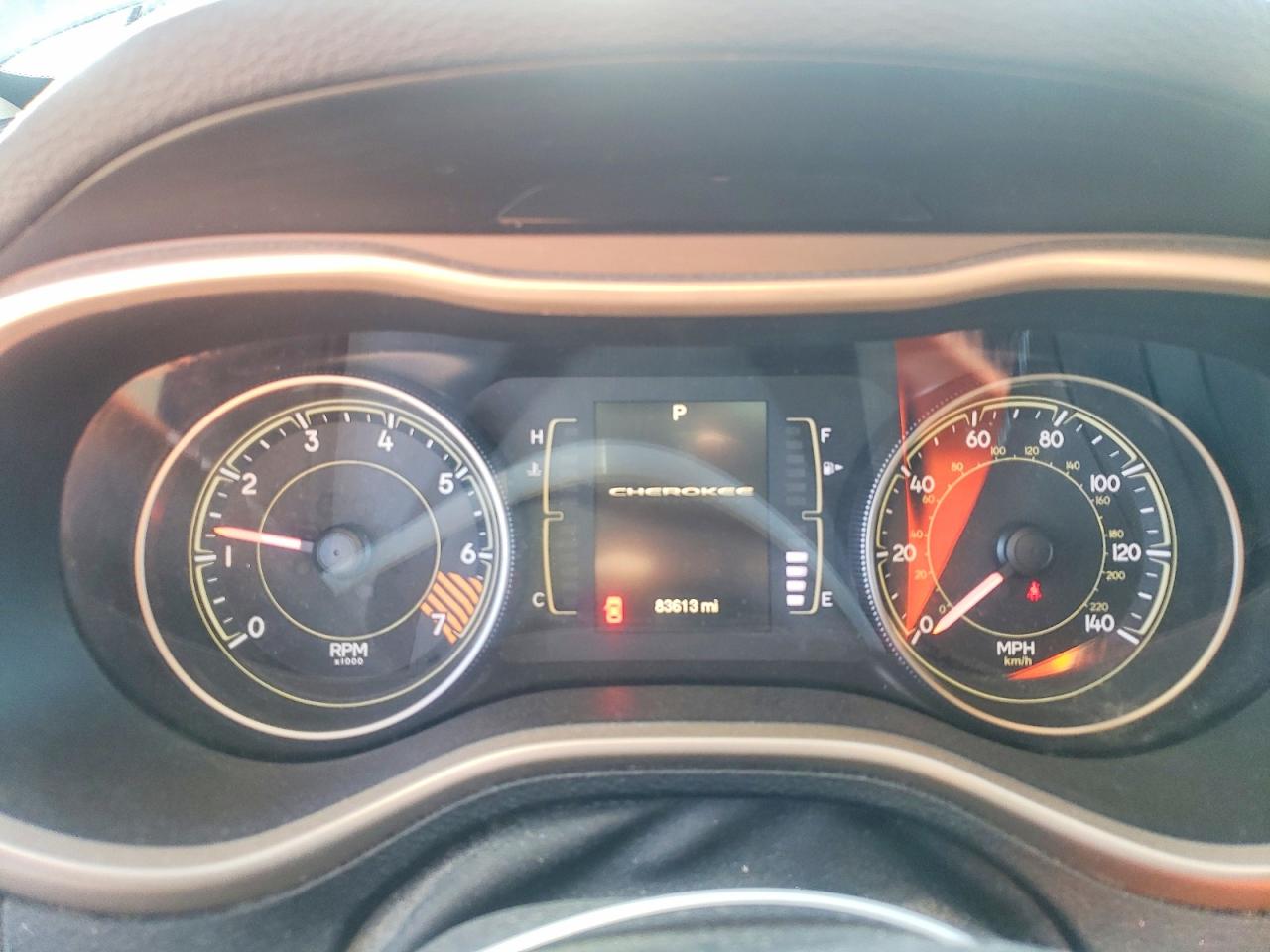 2014 JEEP CHEROKEE LATITUDE photo 9