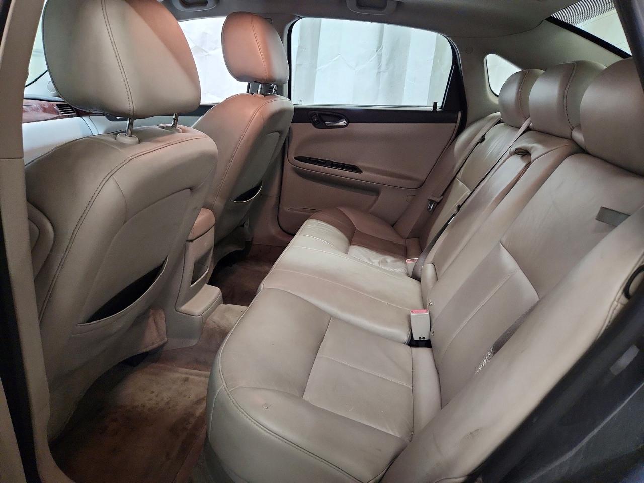 2010 CHEVROLET IMPALA LT photo 10