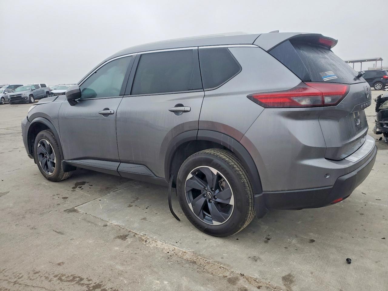 2024 NISSAN ROGUE SV photo 2