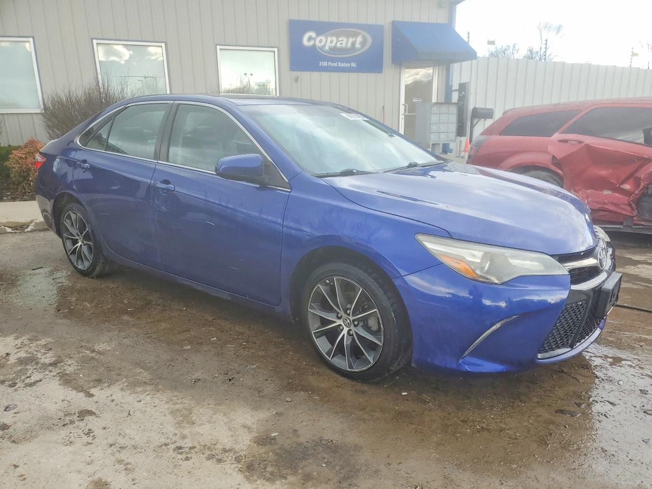2015 TOYOTA CAMRY XSE photo 4