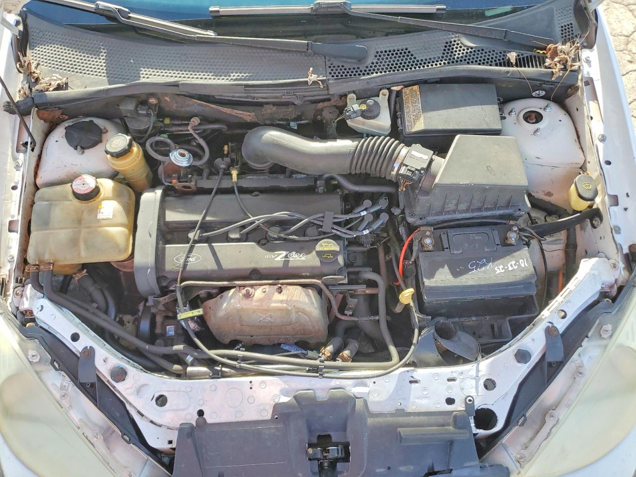 2001 FORD FOCUS ZX3 photo 11